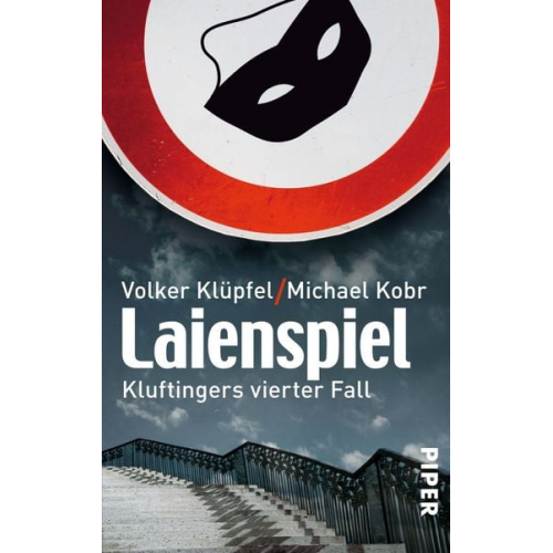 Volker Klüpfel Michael Kobr - Laienspiel. Kommissar Kluftinger 04