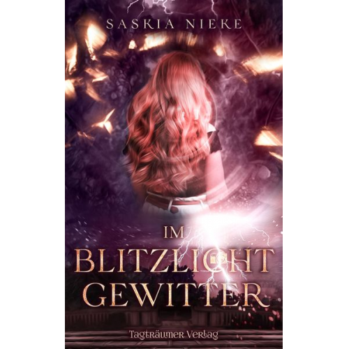 Saskia Nieke - Im Blitzlichtgewitter