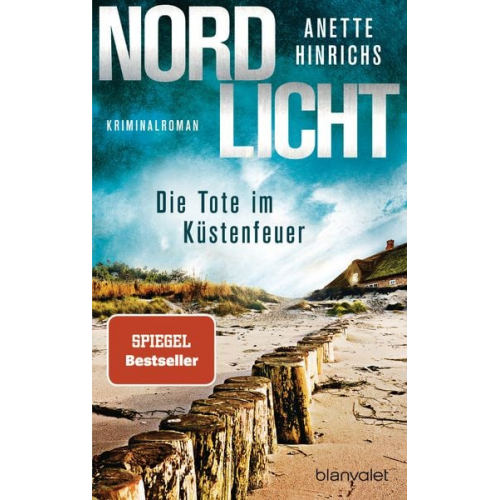 Anette Hinrichs - Nordlicht - Die Tote im Küstenfeuer