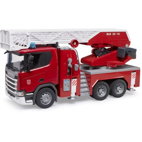 Bruder - Scania Super 560R Feuerwehr mit Drehleiter, Wasserpumpe, L+S Modul