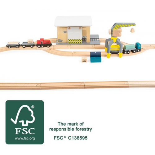 Small foot 11377 - Güterbahnhof mit Zubehör, play & fun, Spielset, Holz, 45-teilig