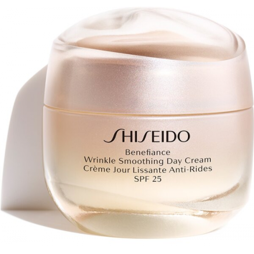 Shiseido Benefiance Wrinkle Smoothing Day Cream SPF25 50 ml