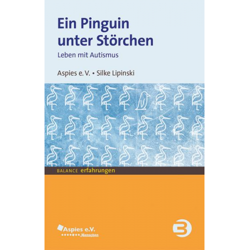 Ein Pinguin unter Störchen