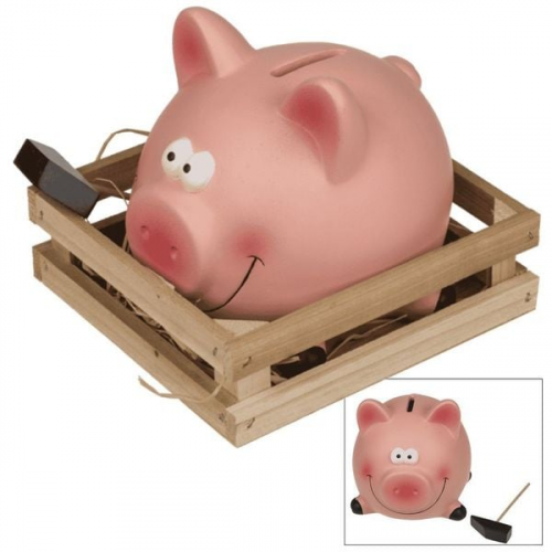 Sparschwein in Holzkiste mit Hammer